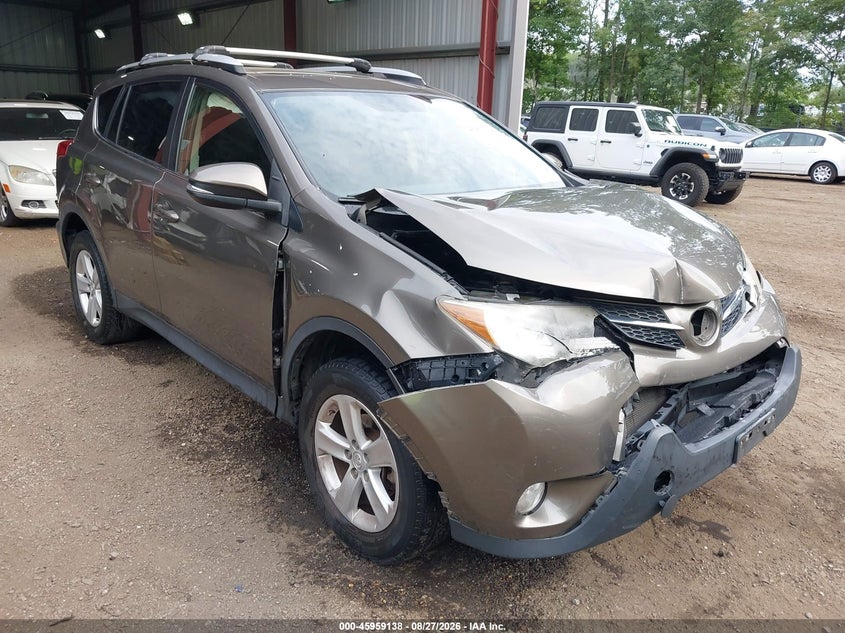 2013 Toyota RAV4 XLE
