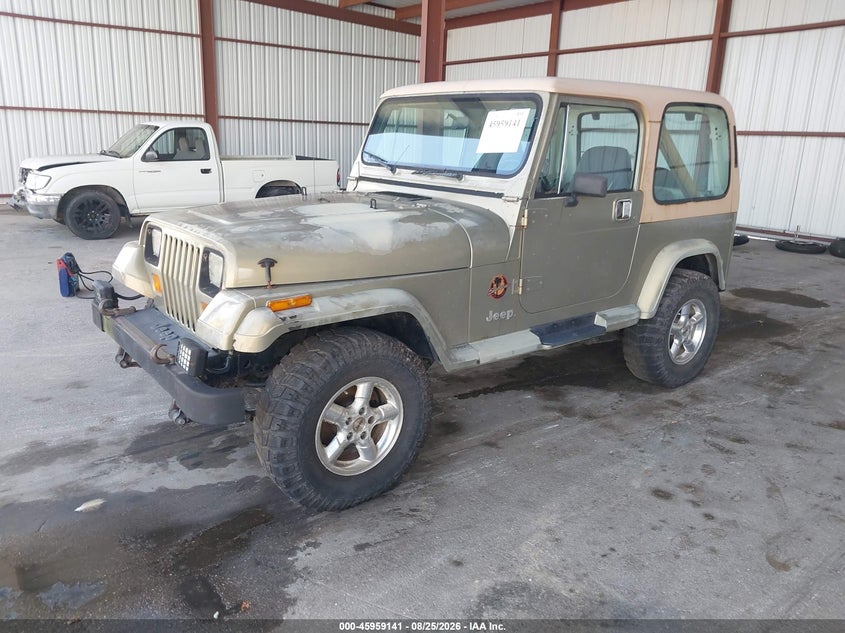 1988 Jeep Wrangler, Обычный износ, IAAI, VIN 2BCCV8127JB537060 — фото 2