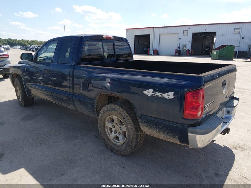 2006 DODGE DAKOTA auction photo 2
