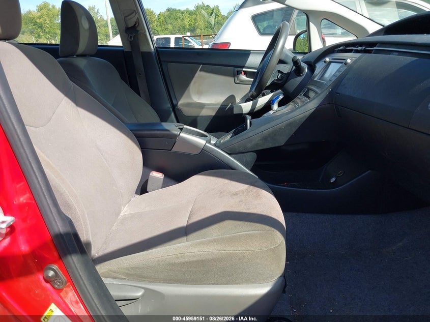 2015 TOYOTA PRIUS HATCHBACK 1.8L I-4 DOHC, VVT, 98HP