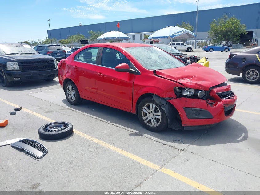 Vin: 1g1jc5sbxd4178688, lot: 46458380, chevrolet sonic lt auto 2013 img_1