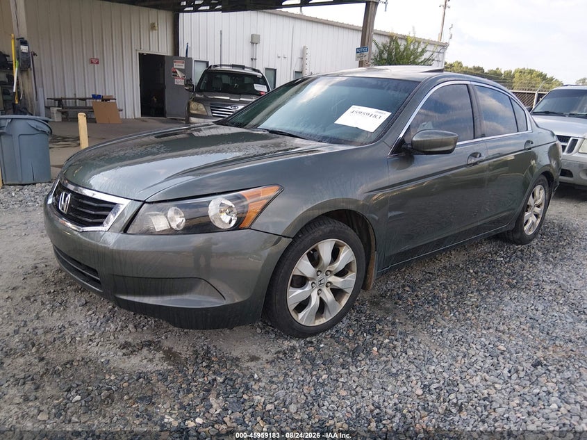 2008 Honda Accord, Normal Wear & Tear, IAAI, VIN 1HGCP26828A025541 — photo 2