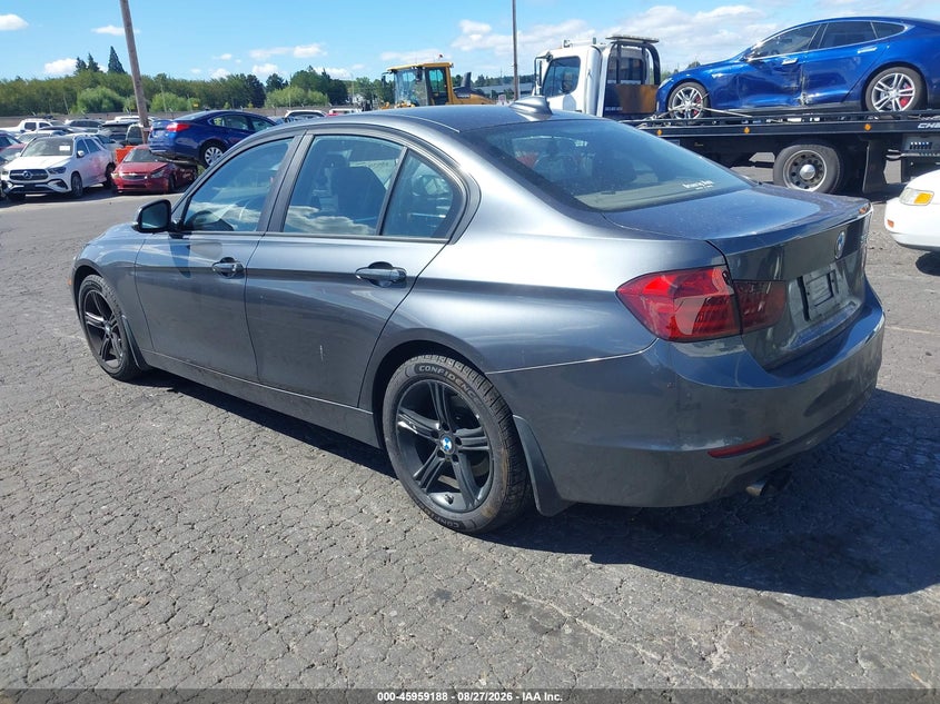 2013 BMW 328I auction photo 3