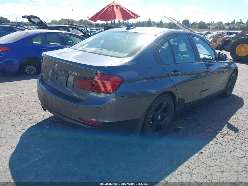 2013 BMW 328I auction photo 4
