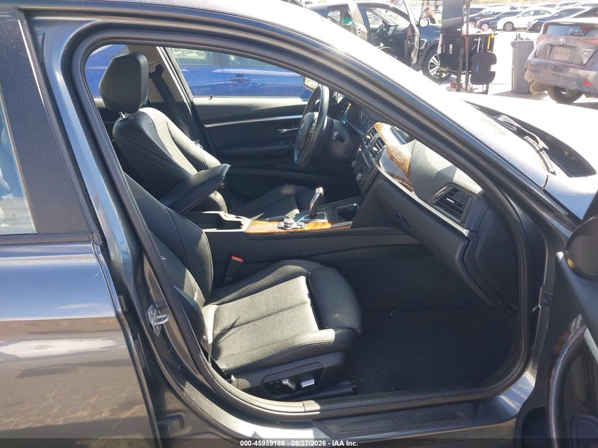 2013 BMW 328I auction photo 5