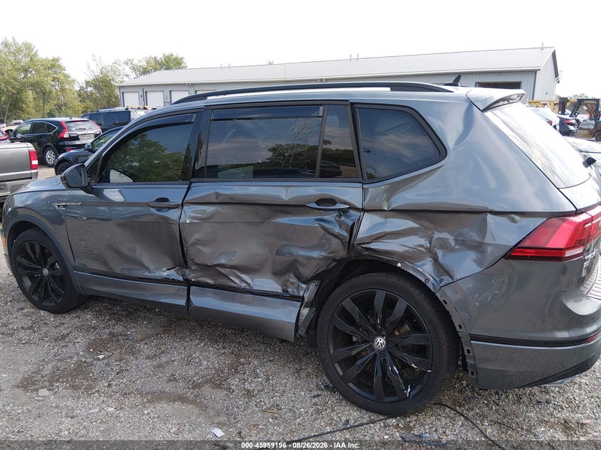 VOLKSWAGEN TIGUAN 2020 VIN 3VV2B7AX0LM131360