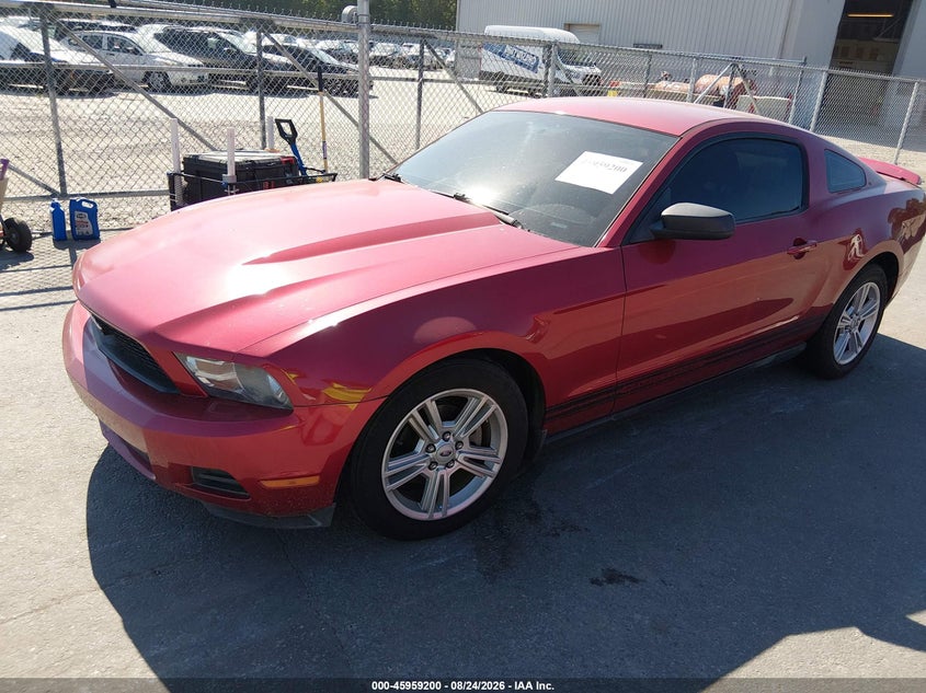 2010 FORD MUSTANG auction photo 2