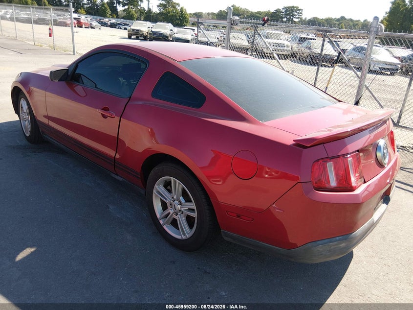 2010 FORD MUSTANG auction photo 3