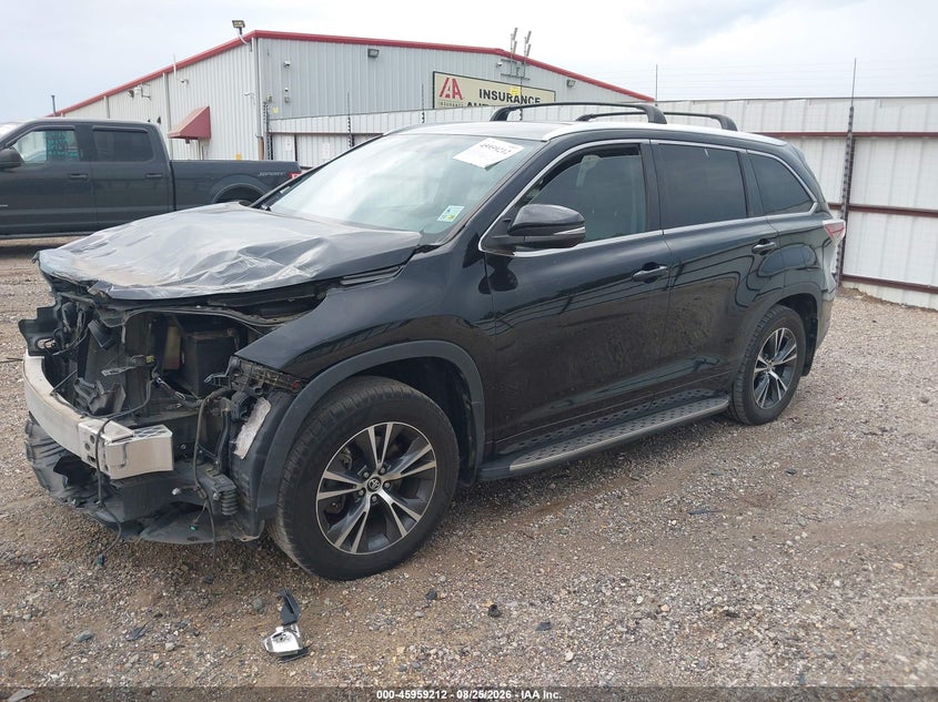 2016 Toyota Highlander, Front End, IAAI, VIN 5TDKKRFH1GS503967 — photo 2