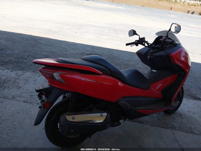 2014 HONDA NS BIKE 1