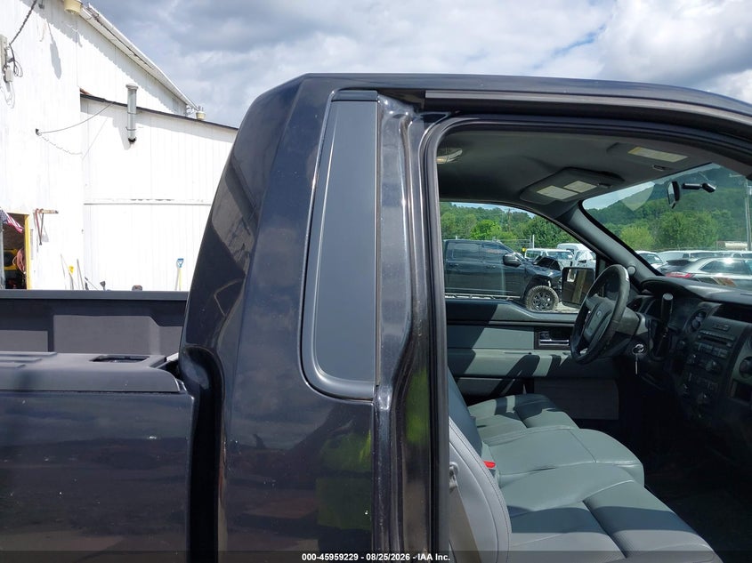 2014 FORD F-150 auction photo 8