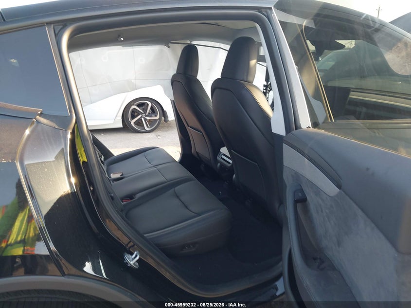 2026 TESLA MODEL Y auction photo 8