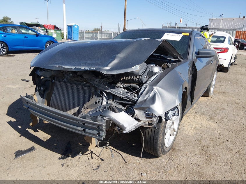 2013 FORD MUSTANG auction photo 6