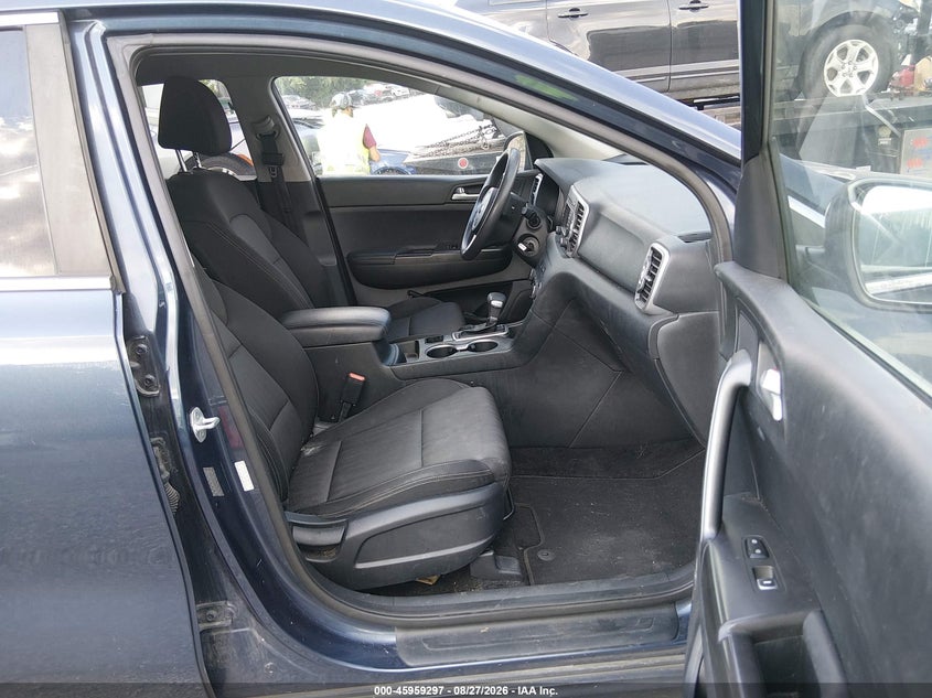 2017 KIA SPORTAGE auction photo 5