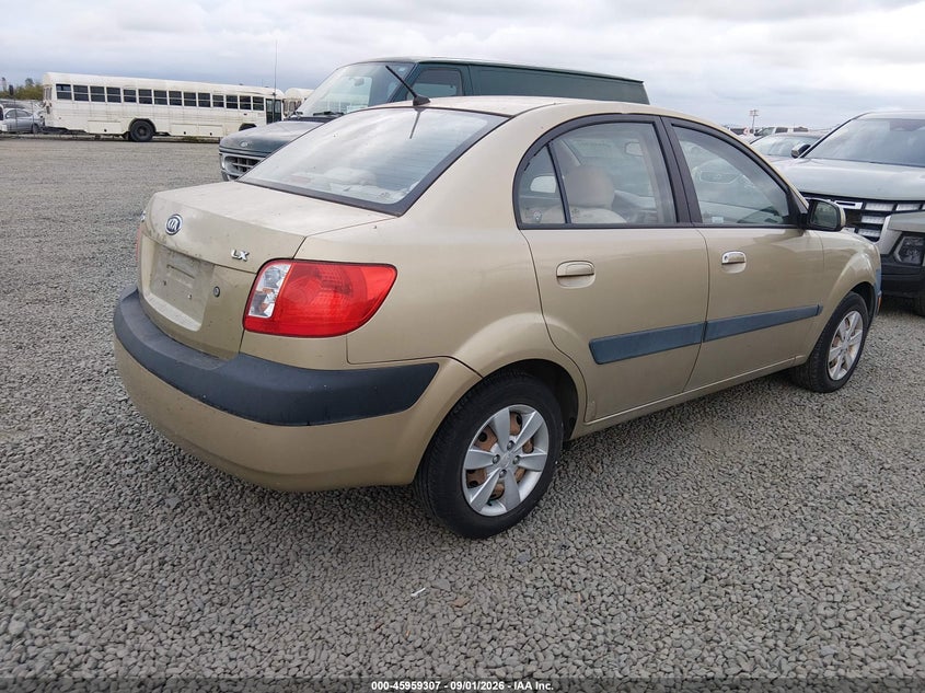 2008 KIA RIO auction photo 4