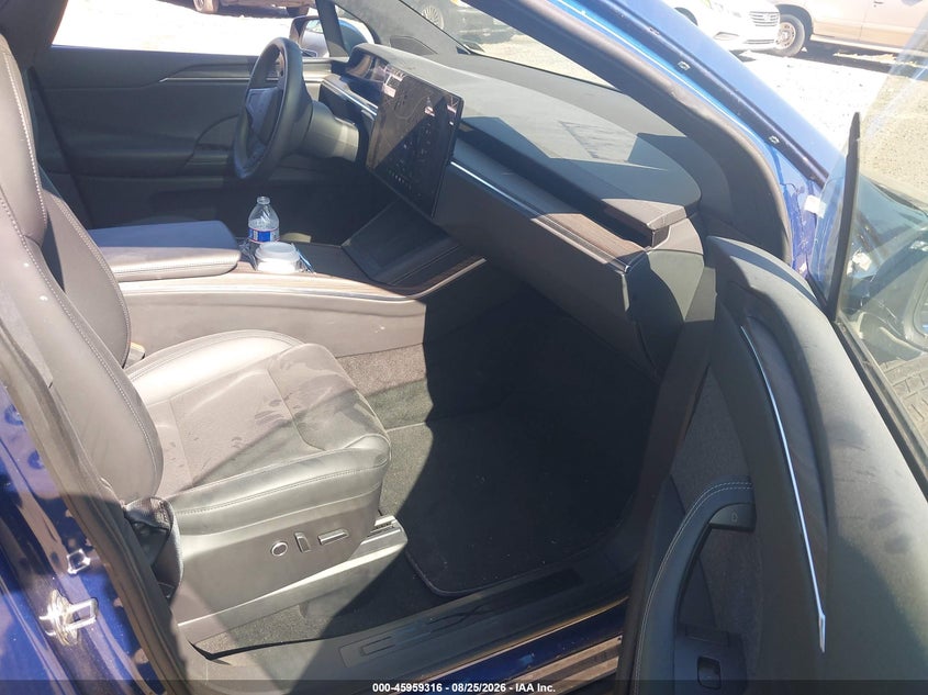 2024 TESLA MODEL X SPORT UTILITY VEHICLE ELECTRIC