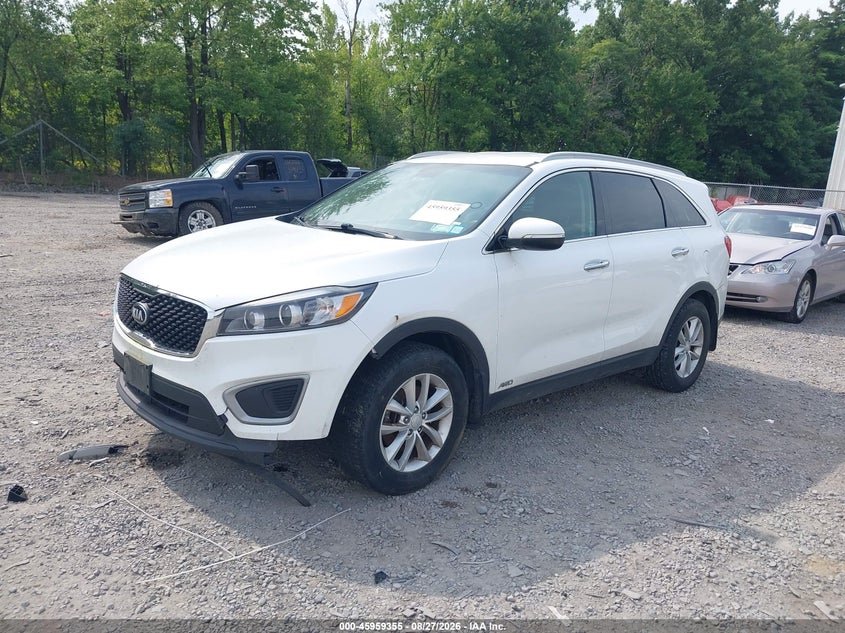 2017 KIA SORENTO auction photo 2