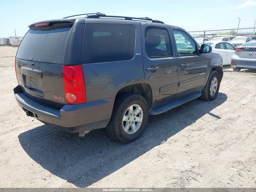 2011 GMC YUKON auction photo 4