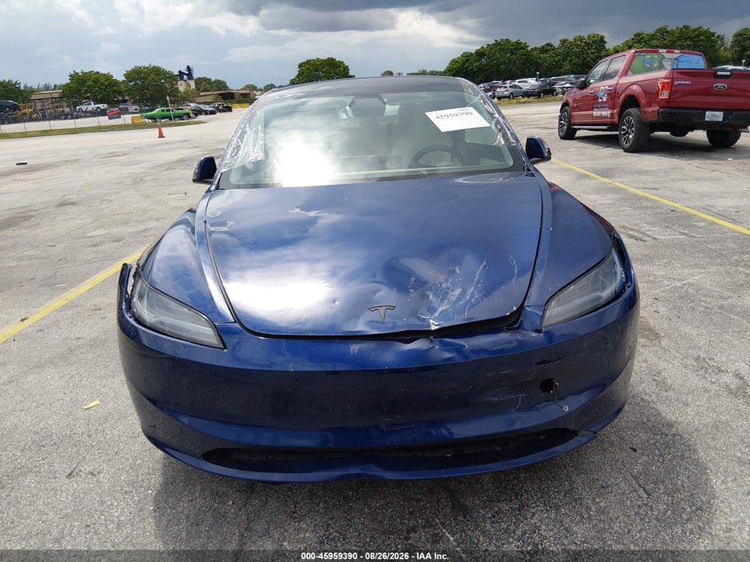 2026 TESLA MODEL 3 PREMIUM REAR-WHEEL DRIVE/REAR-WHEEL DRIVE · Photo 6