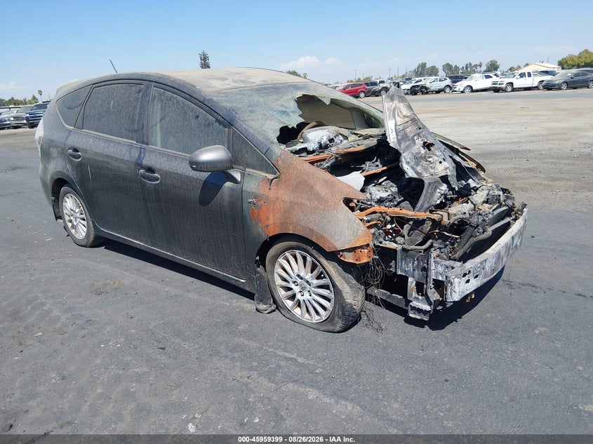 2014 TOYOTA PRIUS V auction photo 1