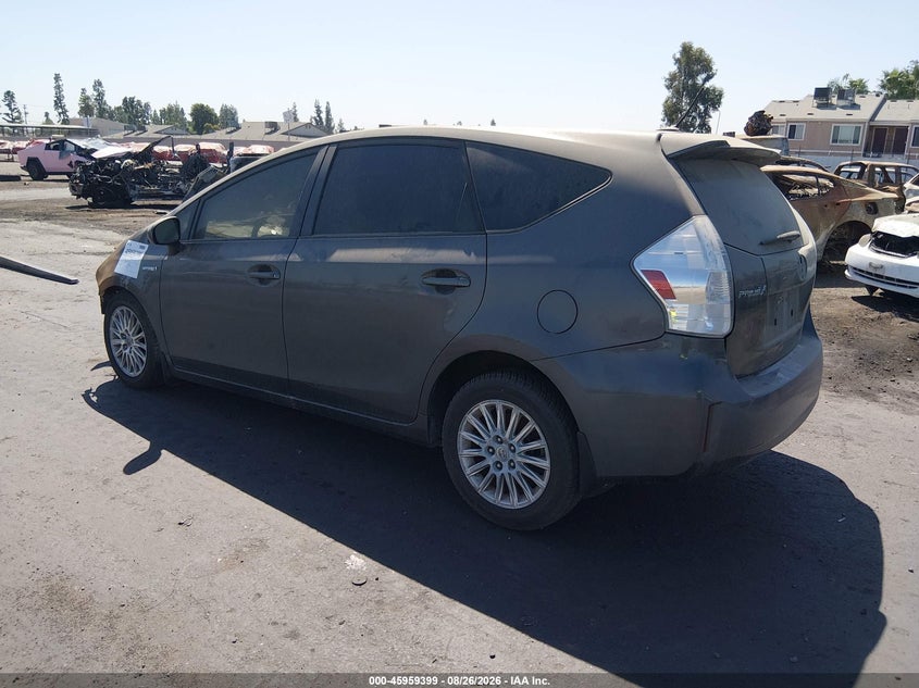 2014 TOYOTA PRIUS V auction photo 3