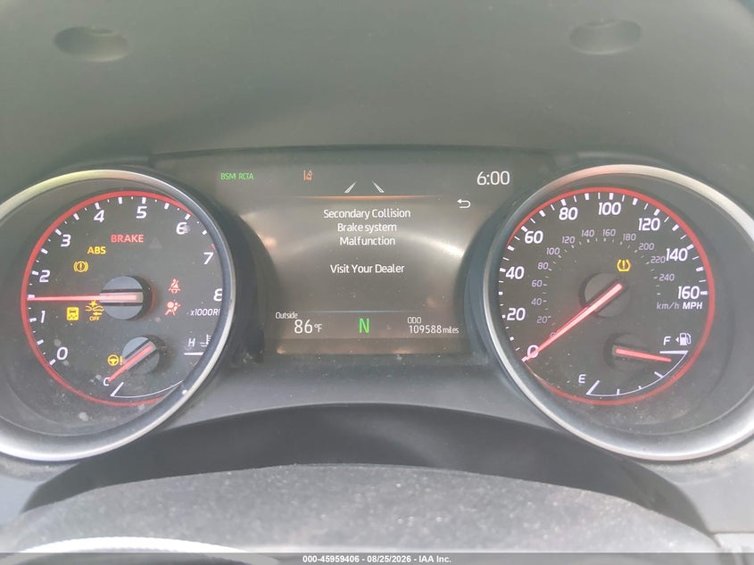 2022 TOYOTA CAMRY auction photo 7