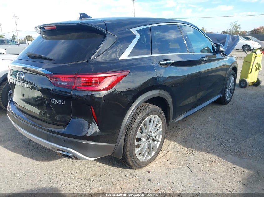 2023 INFINITI QX50 auction photo 4
