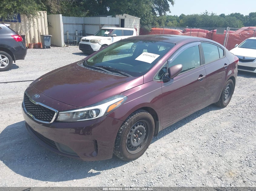 2017 KIA FORTE auction photo 2