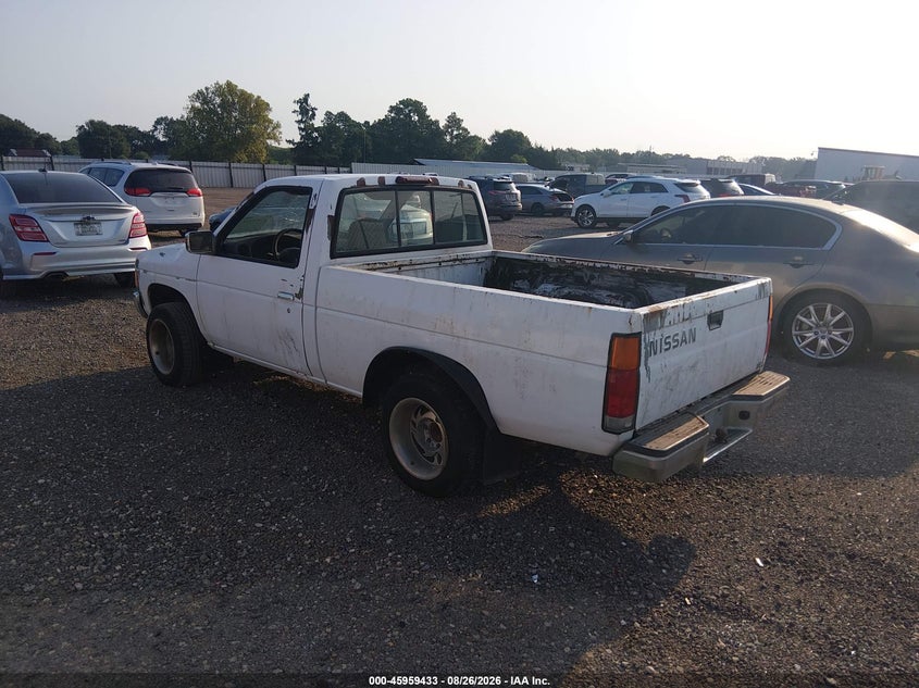 1995 NISSAN TRUCK auction photo 3