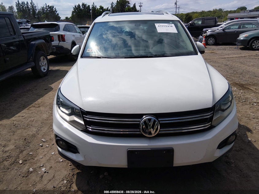 2016 VOLKSWAGEN TIGUAN auction photo 6
