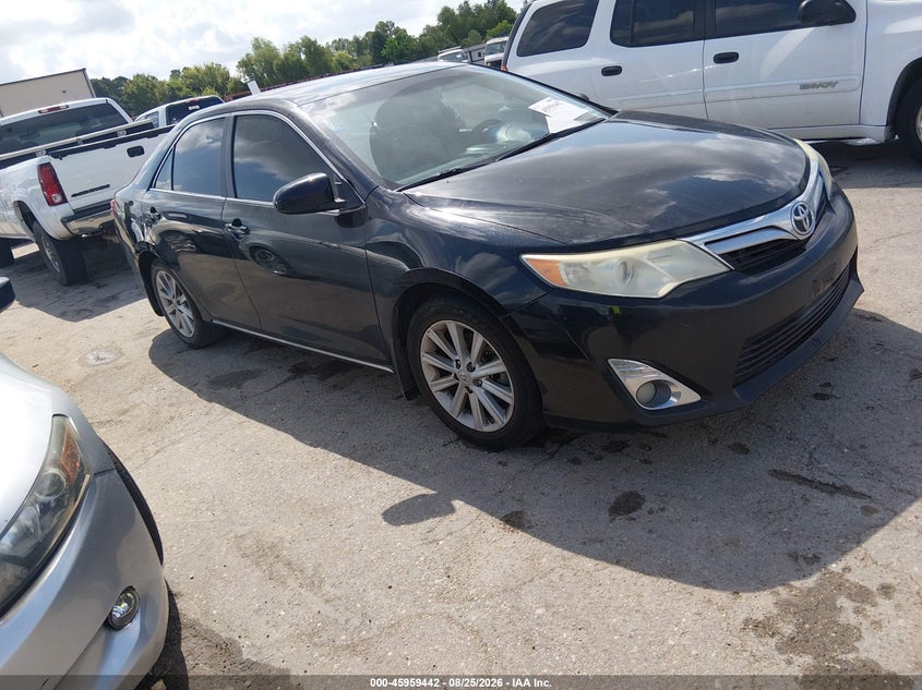 2012 TOYOTA CAMRY auction photo 1
