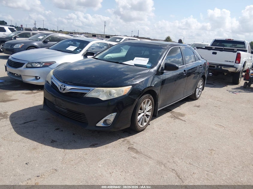 2012 TOYOTA CAMRY auction photo 2