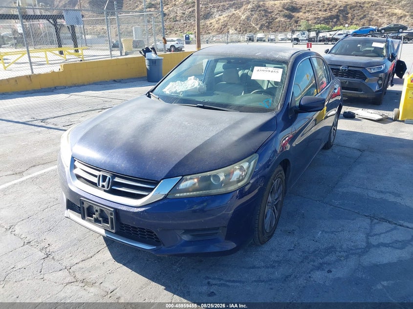 2015 Honda Accord, Right Side, IAAI, VIN 1HGCR2F32FA055800 — photo 2