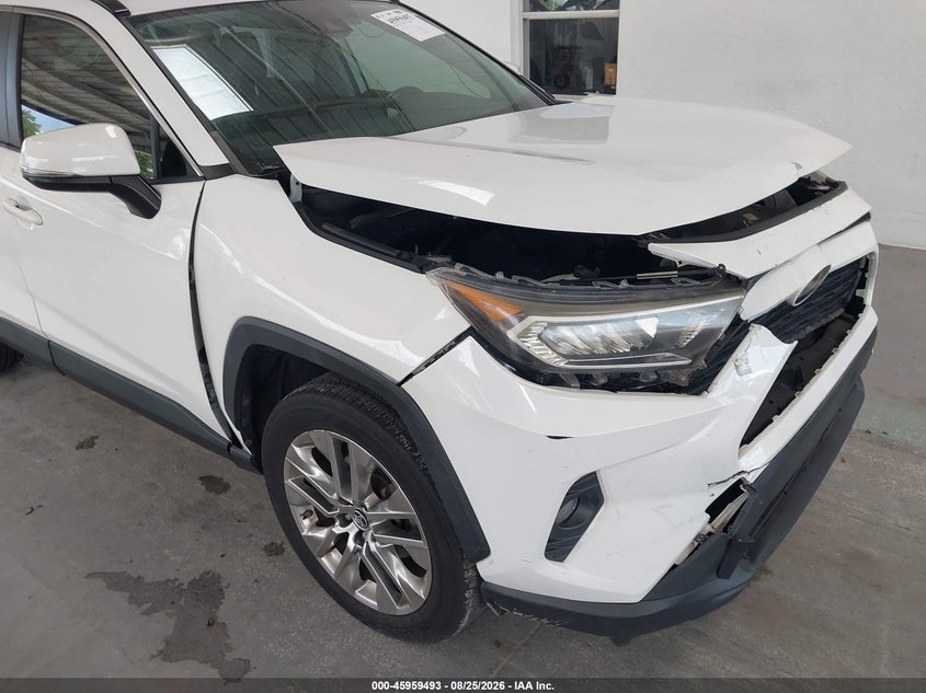 TOYOTA RAV4 - zdjęcie 6