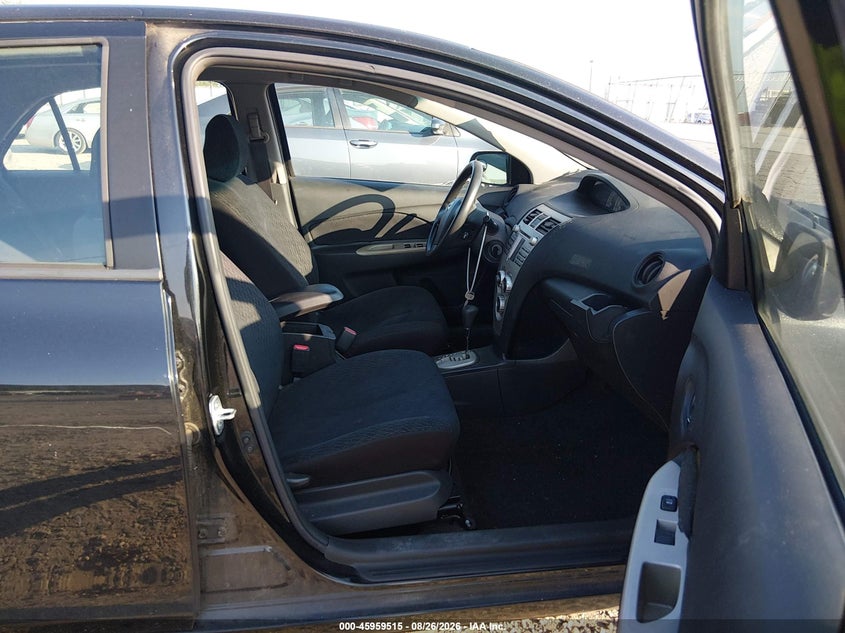 2008 TOYOTA YARIS auction photo 5