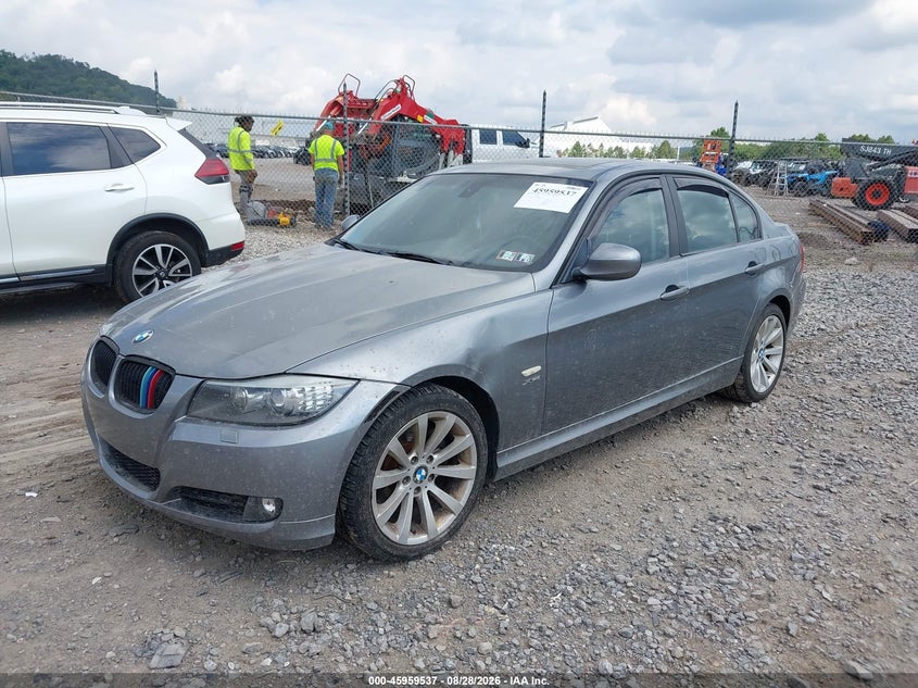 2011 BMW 328I auction photo 2