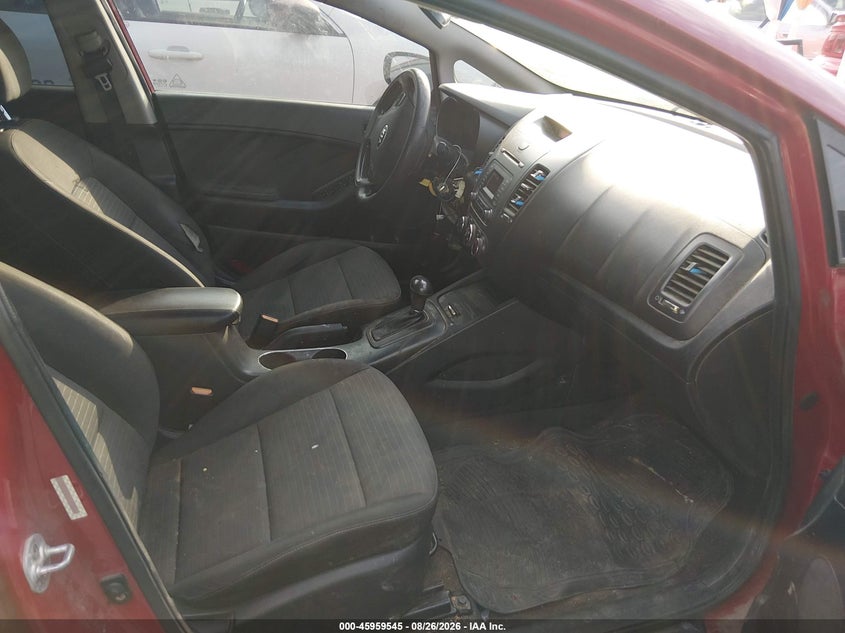 2015 KIA FORTE auction photo 5