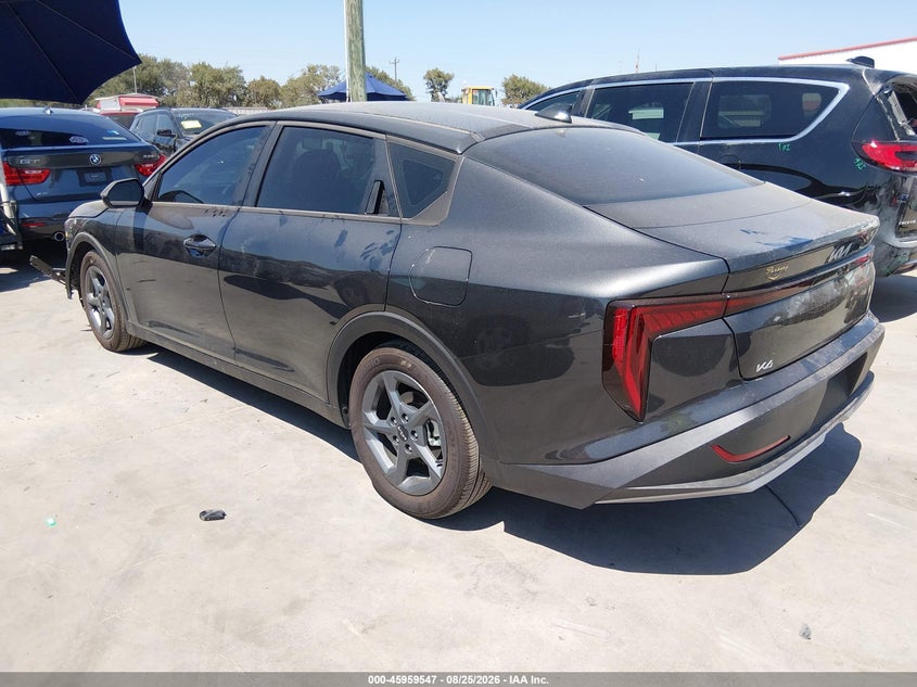 2025 KIA K4 — zdjęcie 3