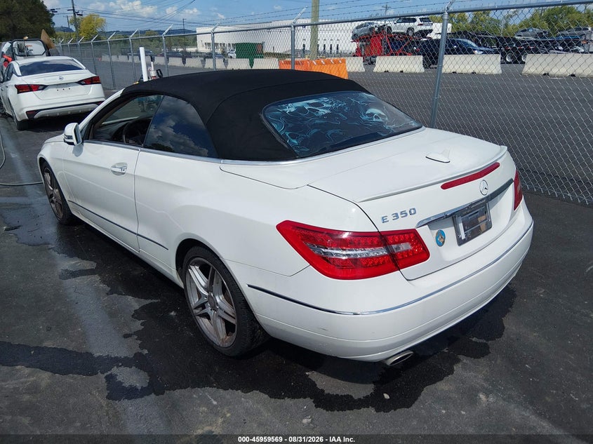 2011 MERCEDES-BENZ E 350 auction photo 3