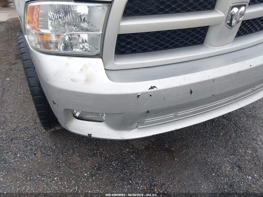 2012 RAM 1500 auction photo 6