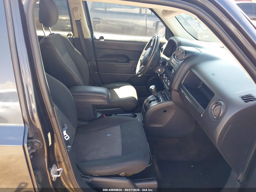 2015 JEEP PATRIOT auction photo 5