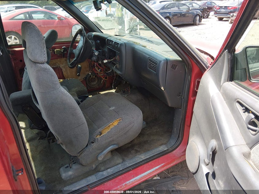 1996 CHEVROLET S TRUCK auction photo 5