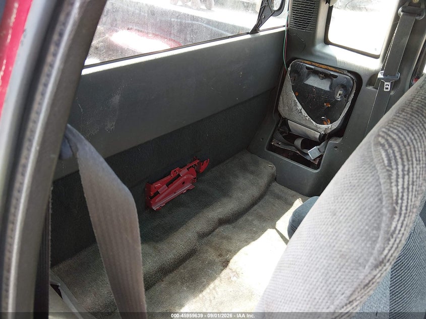 1996 CHEVROLET S TRUCK auction photo 8