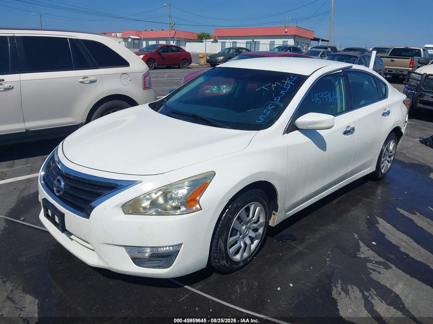2015 NISSAN ALTIMA auction photo 2
