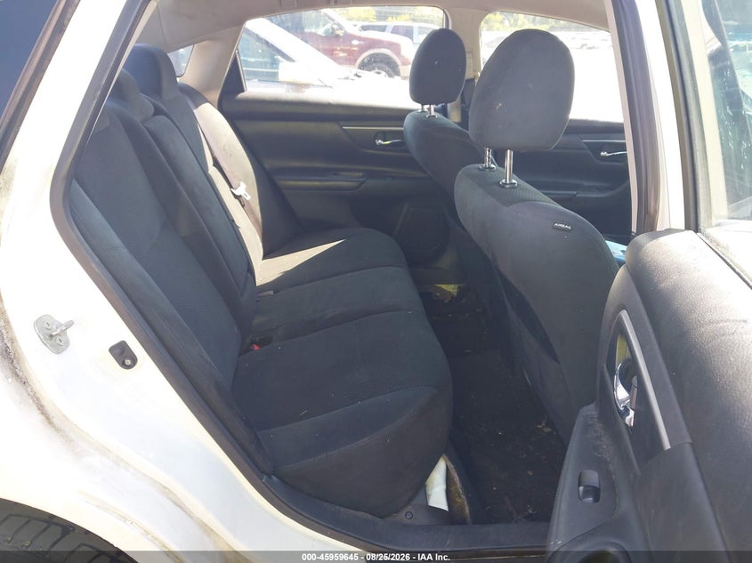 2015 NISSAN ALTIMA auction photo 8