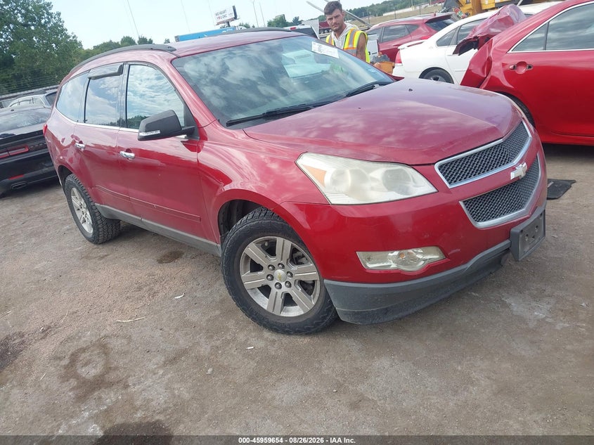 2012 CHEVROLET TRAVERSE auction photo 1