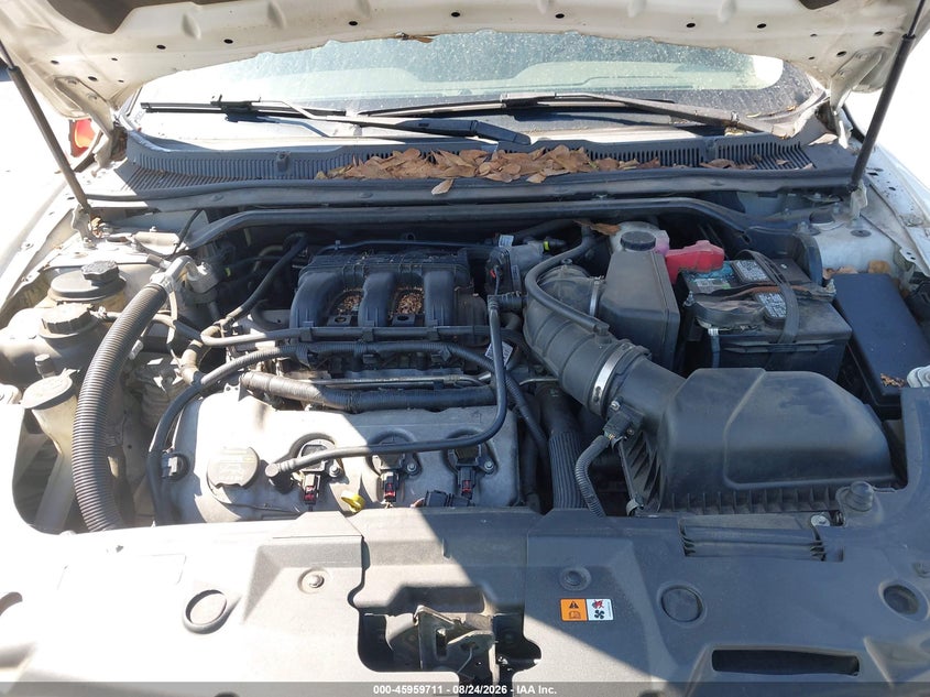 FORD TAURUS 2011 VIN 1FAHP2FW3BG131042