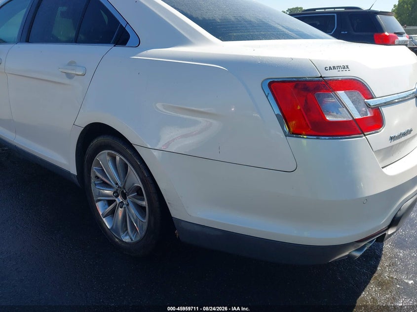 FORD TAURUS 2011 VIN 1FAHP2FW3BG131042