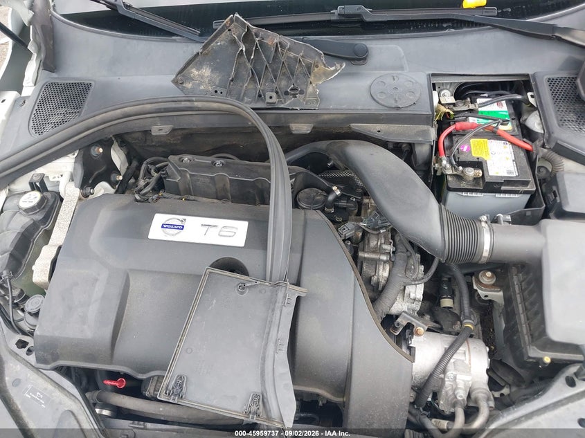 VOLVO XC60 - zdjęcie 10
