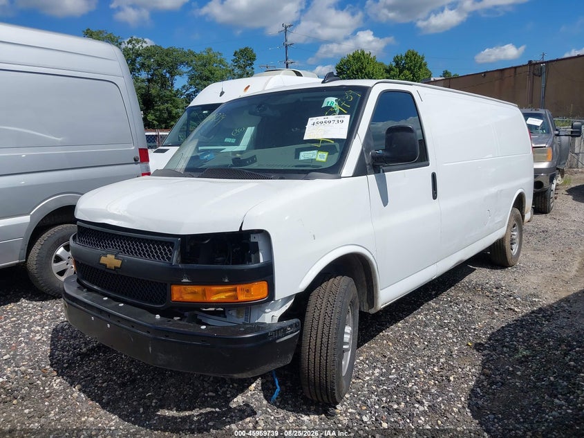 2025 Chevrolet Express, Удар ззаду, IAAI, VIN 1GCWGBFP7S1134815 — фото 2